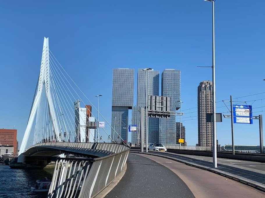 Stunning View Apt Free Parking Leilighet Rotterdam Eksteriør bilde