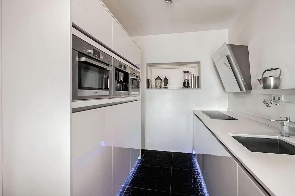 Stunning View Apt Free Parking Leilighet Rotterdam Eksteriør bilde