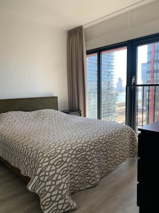 Stunning View Apt Free Parking Leilighet Rotterdam Eksteriør bilde