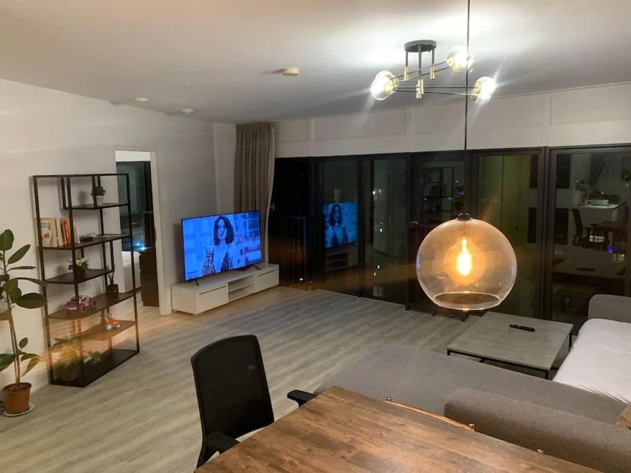 Stunning View Apt Free Parking Leilighet Rotterdam Eksteriør bilde